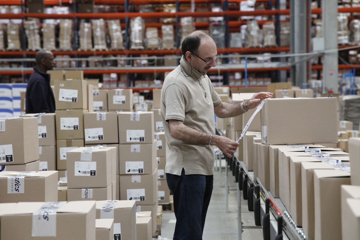 Préparation de commandes pour un réseau de boutiques